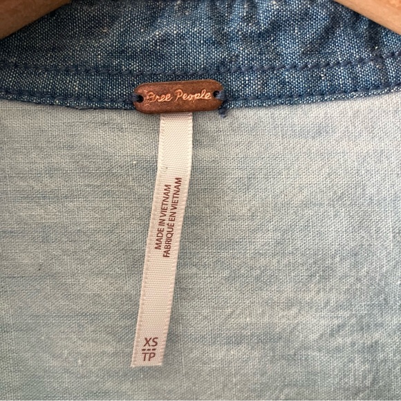 FREE PEOPLE Bandana Bandit Button up Chambray Shirt - Picture 6 of 6